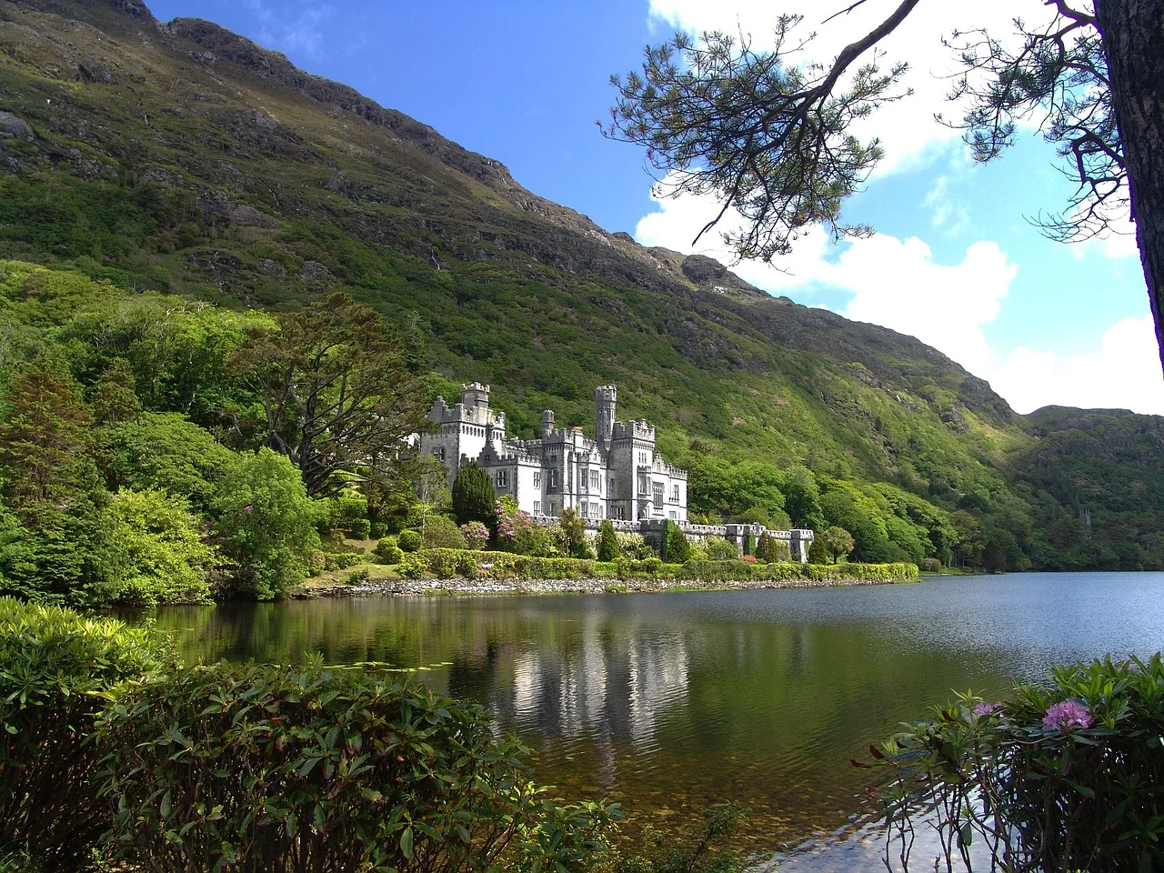 Ireland the Island of Castles